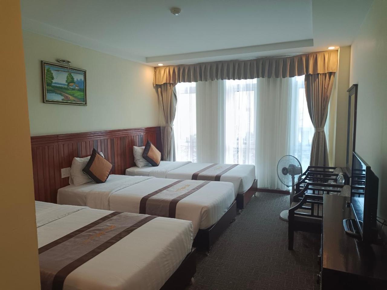 Vinh Plaza Hotel Zewnętrze zdjęcie