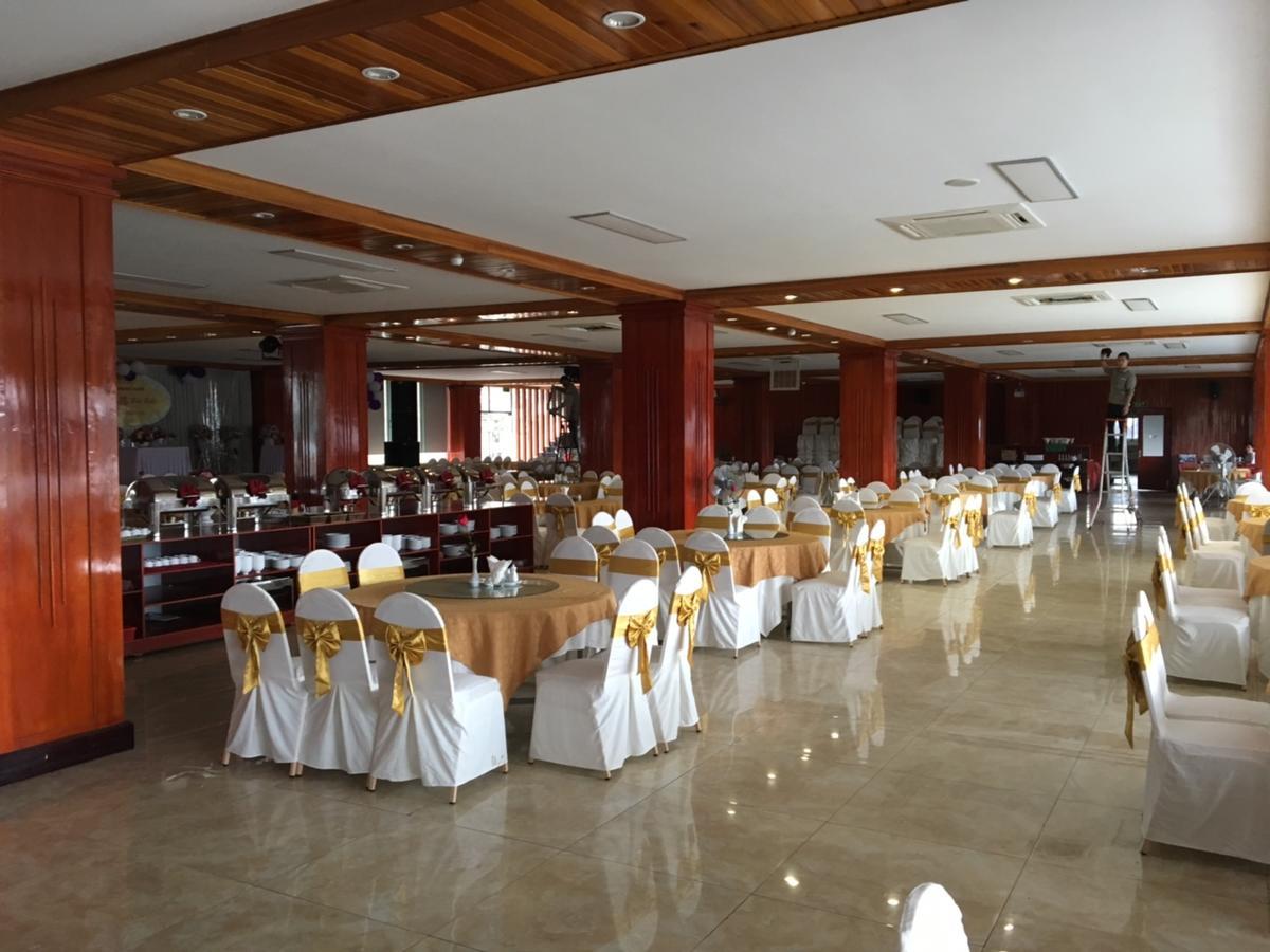 Vinh Plaza Hotel Zewnętrze zdjęcie